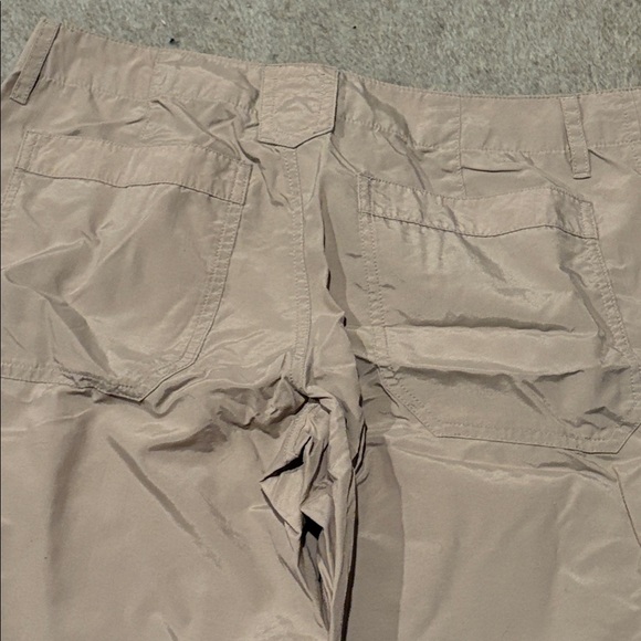 Patagonia Sol Patrol Pants pockets 6 - Picture 8 of 10